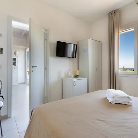 ゲストハウス Excellent 3*