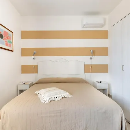 Excellent Guest house *